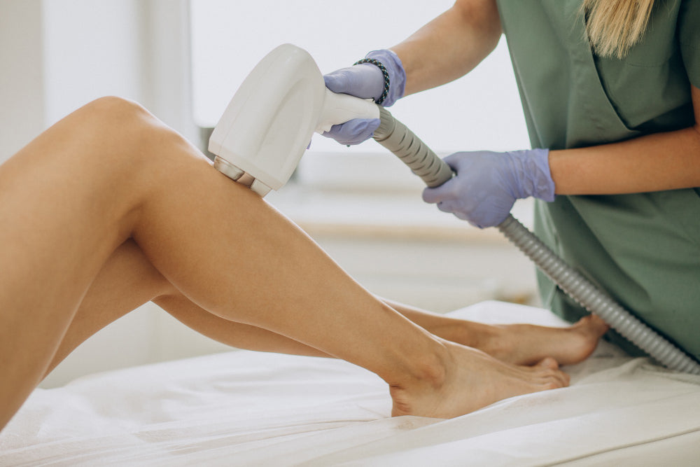 Est-ce que le poil repousse après une épilation laser ?